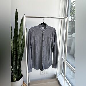 ZARA  |  Men’s Mandarin Collar Button Down Shirt in Navy Heather Size M